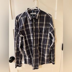 Calvin Klein Casual Button down shirt plaid Medium preowned